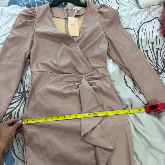 BLASHE • Long Sleeve Mauve Faux Leather Dress • sz Med - Picture 5 of 7